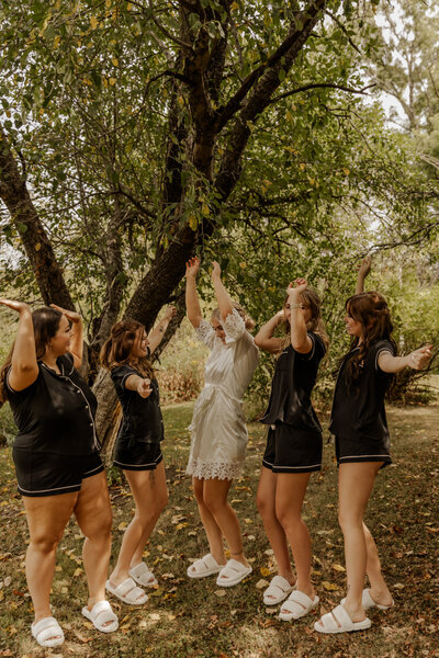Stockton, MN Bridal party getting ready photos outdoors