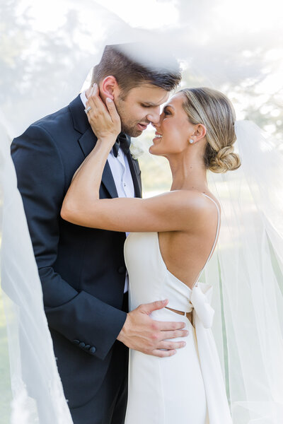 Hunter & Allison wedding sneak peeks 2024. Bella Faith Photography 35