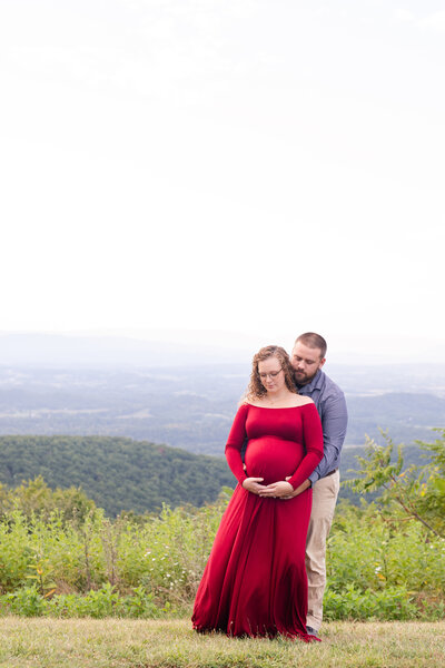 maternity-photos- at-blue-ridge-parkway-roanoke-virginia-43373