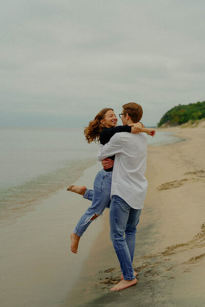 Beach engagement photoshoot