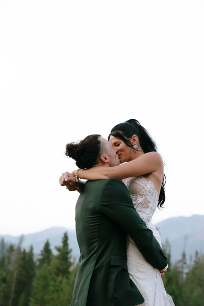 lucky peak bridals session