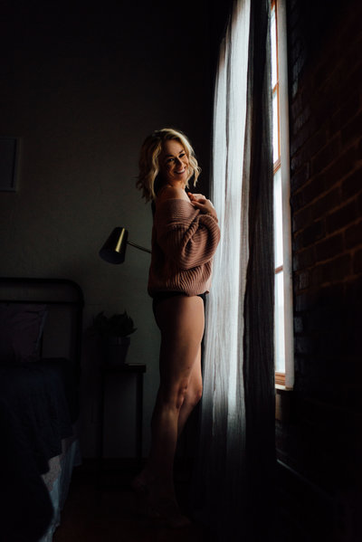 boudoir photography in overalls