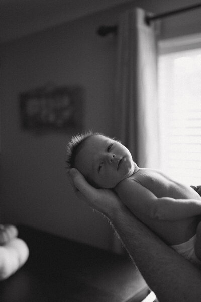 Seattle based motherhood, newborn and family photographer.