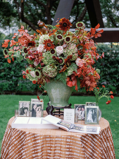 wedding ceremony at Nasher Sculpture Center in Dallas