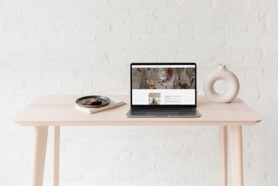 Mama Bloom florist brand design and website design