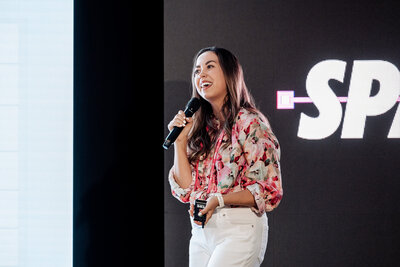 Elizabeth-McCravy-Showit-Spark-Conference-5