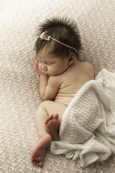 Fort Worth Newborn Photographer-1V5A3883-Edit