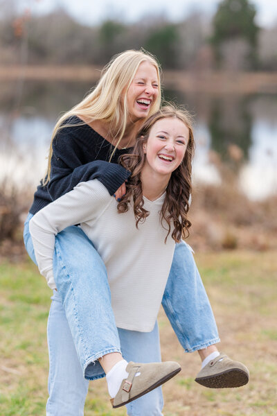 AmandaCollPhotography_Seniors_JaylenMcKenzieEmersonMarissaKalli_0135