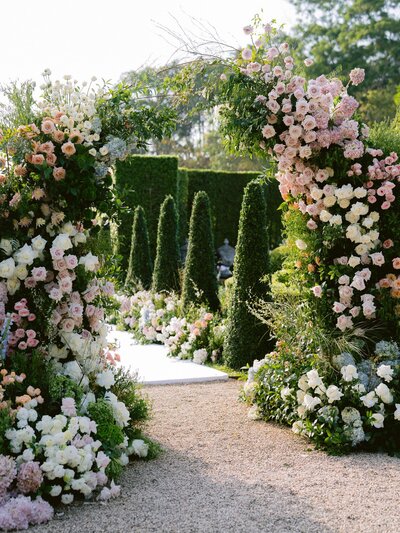 Bride with Bridesmaids
