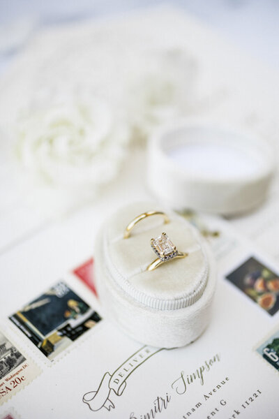 wedding day details, the ring and invitation