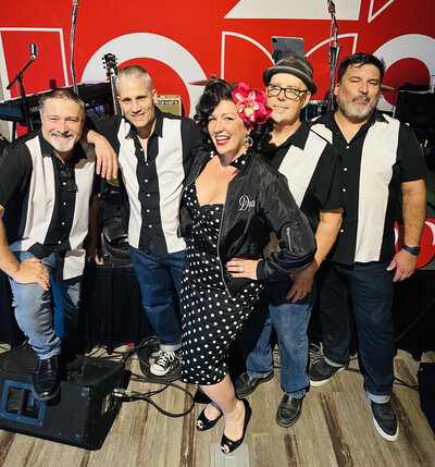 Dyana posing with her band mates