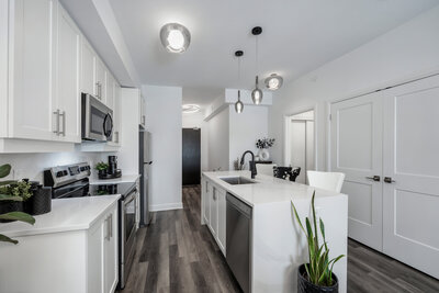 427-50 Lakebreeze kitchen (5)
