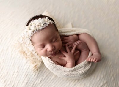 newborn photos Crofton Maryland, baby photography Maryland, best newborn photographer Crofton MD