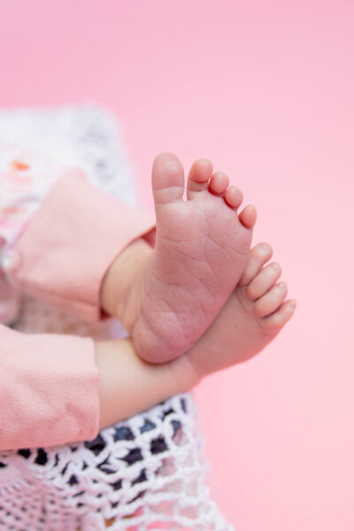Baby Feet | Newborn Photography Session by Maine Photographer