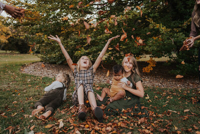 Brianna Trent & fam017_