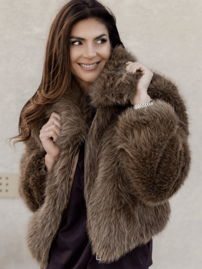 Rose Prada, LA-based fashion stylist specializing in effortless chic style, personal shopping, and closet organization.