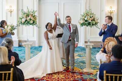 couple sharing a kiss at their Jefferson Hotel wedding