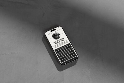 mobile mockup with instagram link in bio template