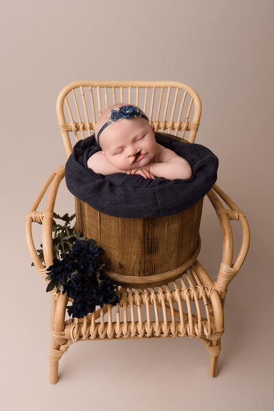 Cherish the beauty of your newborn's innocence through our expertly crafted photography sessions. Our team is committed to preserving the pure joy and wonder of your baby's early days, providing you with timeless memories