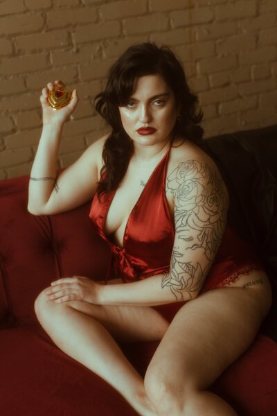 Plume Valentines day boudoir 2022-14-min