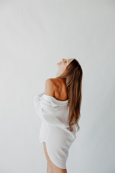 Duluth boudoir photographer capturing natural, empowering, and confidence-filled portraits. Real light, real beauty, real you.