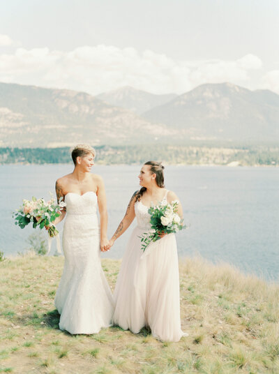 Scenic views at the Invermere wedding captured by Jenny Jean Photography, timeless and elegant wedding photographer in Edmonton, Alberta. Featured on the Bronte Bride Vendor Guide.