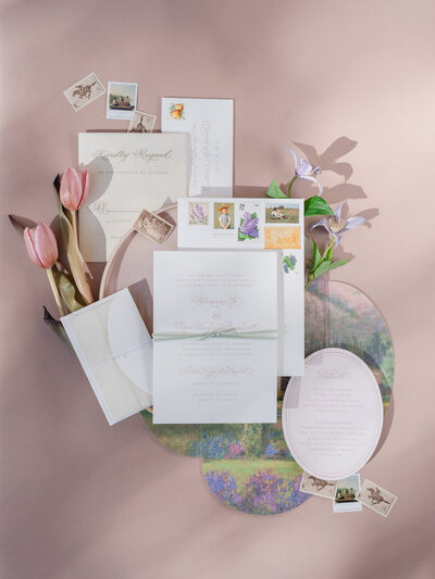 Destination wedding in Provence, France at Château Fonscolombe with white flowers