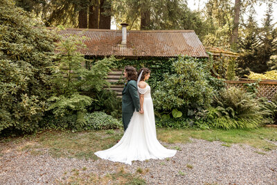 Blog post for an intimate wedding at black diamond gardens