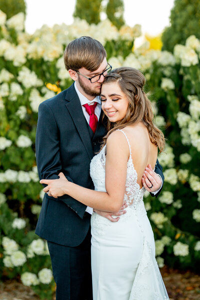 Omaha Wedding and Elopement Photographer