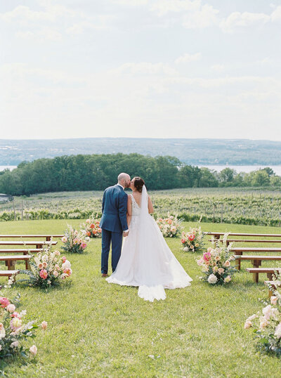 Finger Lakes Wedding Ceremony Flowers Verve Event Co (3)