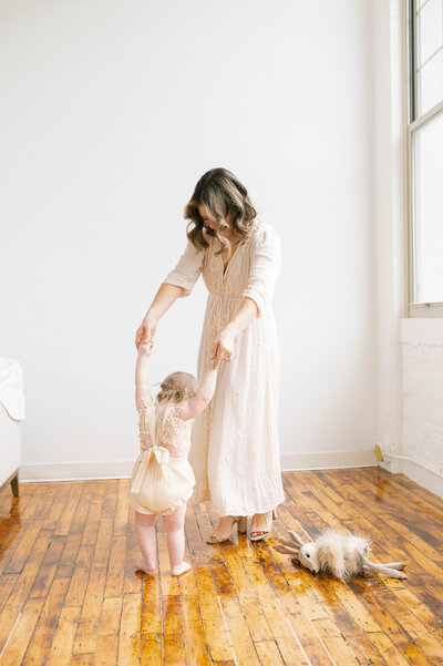 Connecticut Branding & Motherhood Photographer