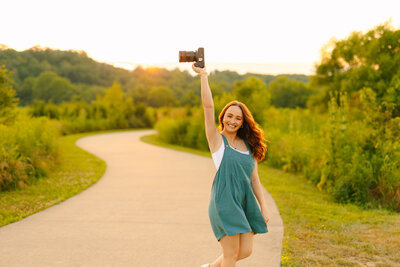 Outdoor Senior Portraits Louisville, Kentucky High School Photographer
