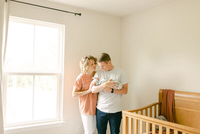family newborn in-home photography session Dayton Ohio