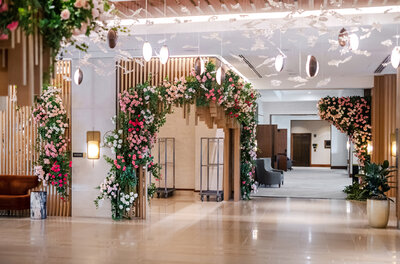 Four-Seasons-Rose-Lobby-2023-JFP-002