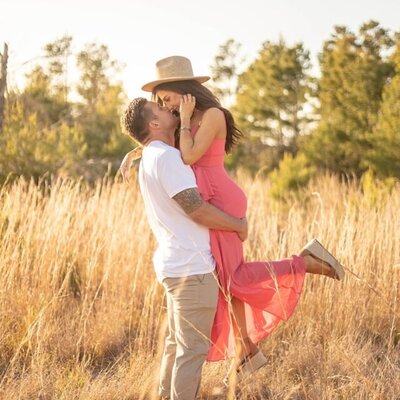 Brevard-County-Florida-Engagement-Photography-Picnic-Date-Photoshoot-A-Picnic-Affair-in-Melbourne-46-640x640