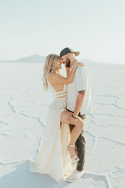 destination wedding photographer, salt flats engagement photos, travel wedding photographer, engagement photographer, salt flats wedding photographer, moab wedding photographer, utah wedding photographer