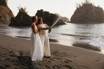 marykphotos-kalee+meg-175