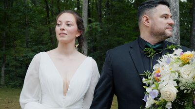 newly wedded couple at newfields indianapolis indiana