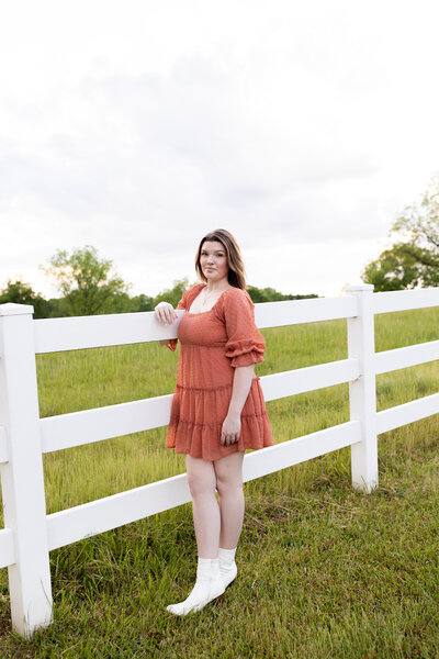 farm style senior portraits in south carolina 