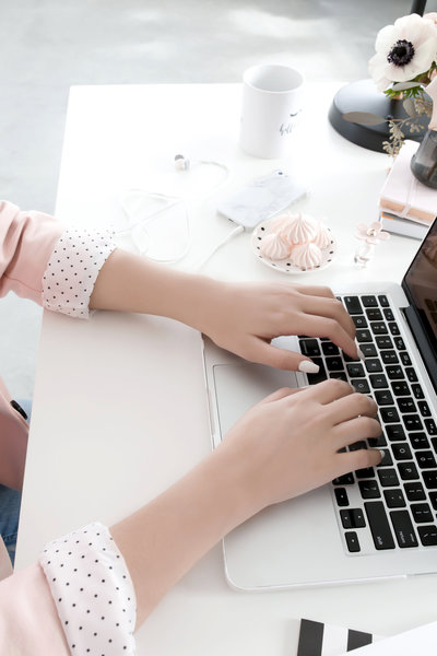 haute-stock-photography-blush-and-black-workday-final-2