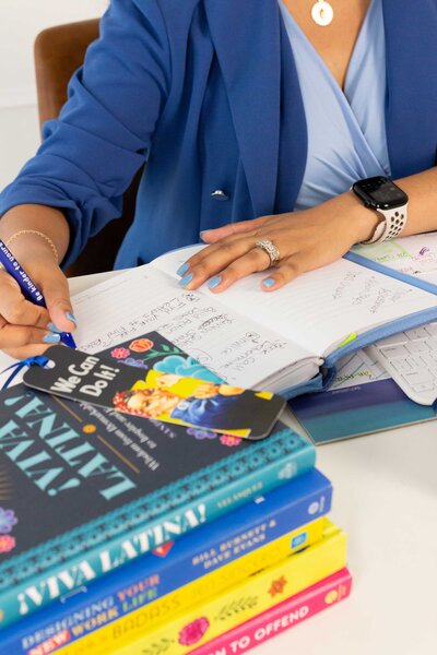 Professional career coach providing personalized career coaching online through HR Mami Career Coaching to help clients achieve clarity, confidence, and career growth.