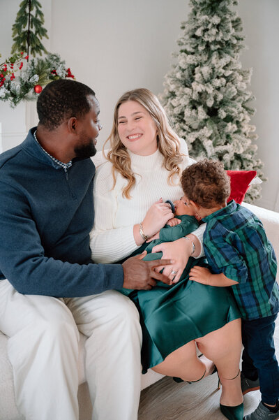 lexington photographer, spring mins, family and maternity portraits.