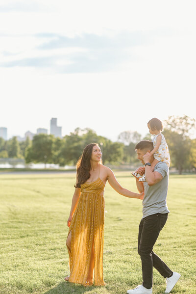 Denver-Family-Pregnancy-Announcement-02