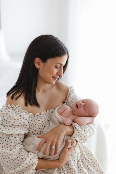 Gentle in-home photo sessions cronulla