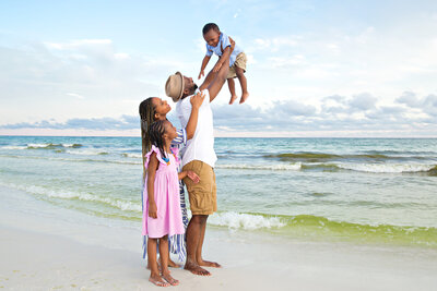 Miramar Beach Fl photography of a family