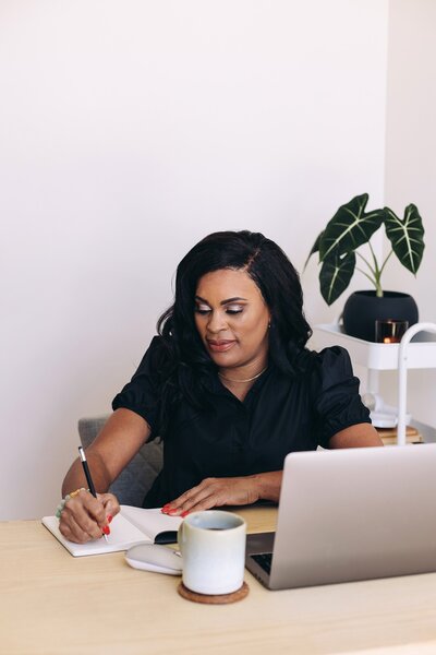 Wedding Planner Brandee Gaar
