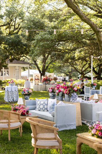 Garden Inspired Wedding in the South with outdoor furniture