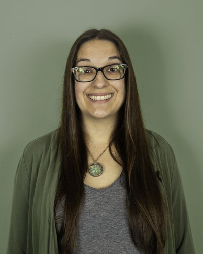 female therapist headshot