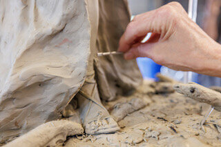 h.bts.Laurie-Barton_sculpture-shoot0334-1