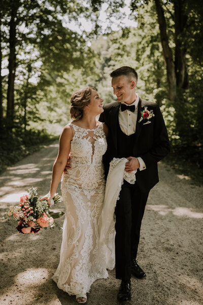wedding couple holding hands